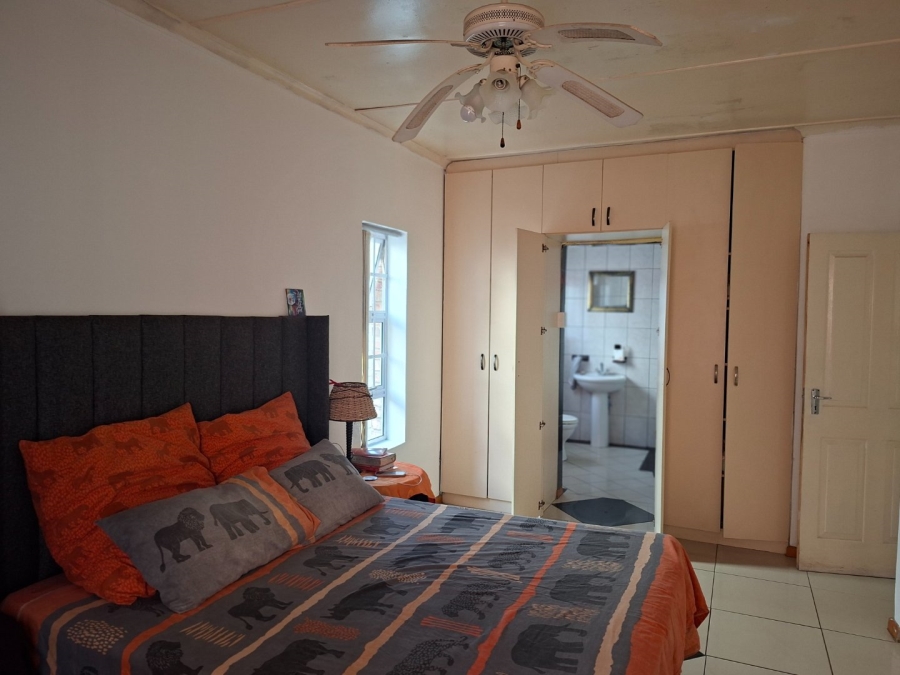 3 Bedroom Property for Sale in Levallia Western Cape